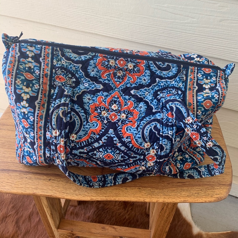 Vera Bradley duffle bag
